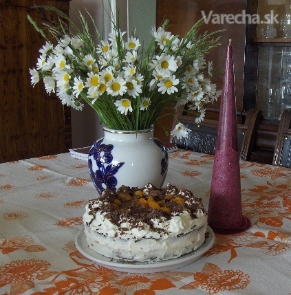 Čokoládová torta s mandarinkami a šľahačkou recept