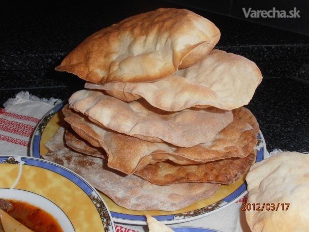 Chlebové placky z Sardínie