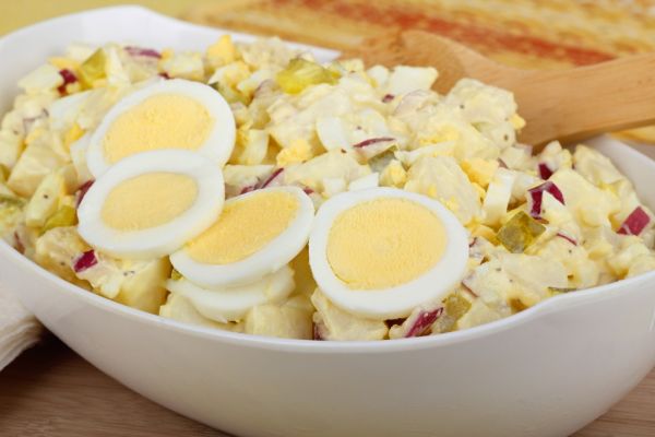 Zemiakový šalát s vajcami