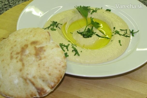 Hummus a arabský chlieb Pita recept