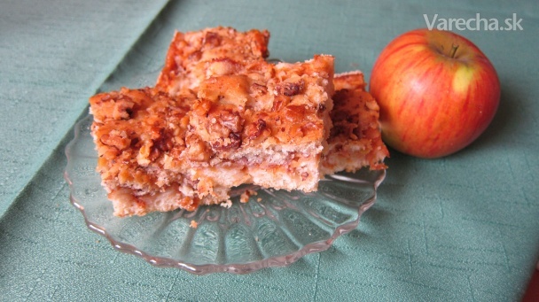 Jablkovo-orechový koláč so špaldou (fotorecept) recept