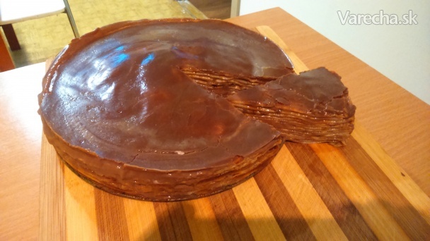 Palacinková torta s kakaovým pudingom recept