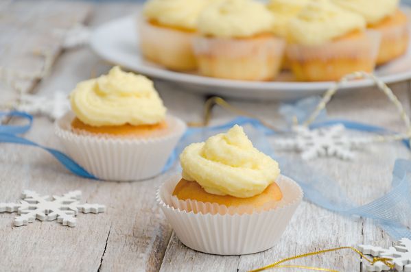 Vanilkové cupcakes s vanilkovým krémom