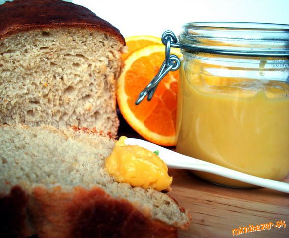 Pomarančový sladký chlebík
