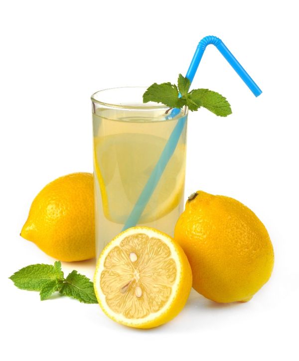 Limonáda z citróna