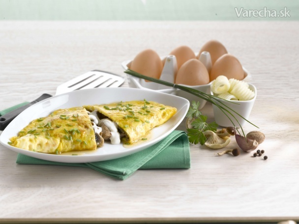 Omeleta s hubami a mozzarellou recept