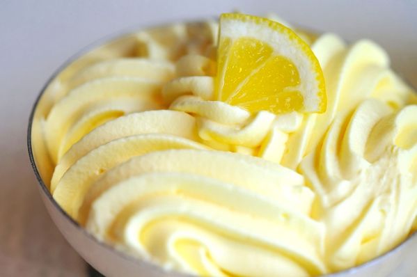 Domáca citrónová zmrzlina