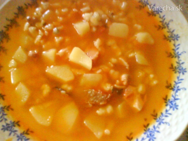 Hubová polievka s cesnakovými haluškami (fotorecept)