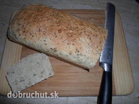 Domáci celozrnný chlebík