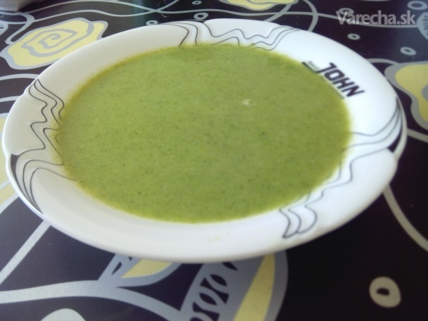 Rýchla brokolicová polievka recept