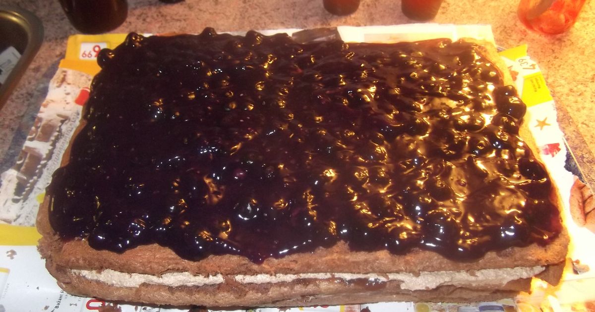 FOTORECEPT: Šťavnatá torta s čučoriedkami, fotogaléria 15 / 16.