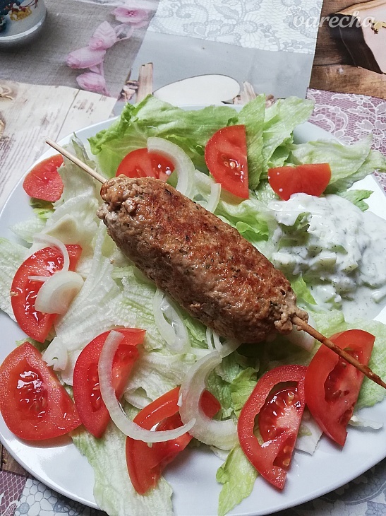 Mini kebaby s tzatziki (fotorecept) recept