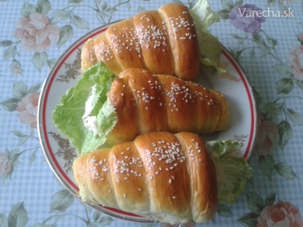 Chlebové kornútky plnené šalátom (fotorecept) recept