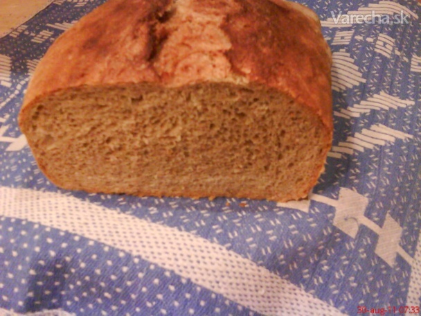 Výživný ražný chlieb (fotorecept) recept