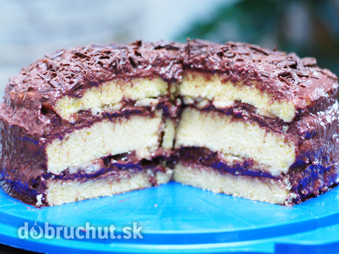Fotorecept: Čerešňovo-banánová čokoládová torta