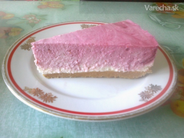 Malinová tvarohová zvírená torta (fotorecept) recept