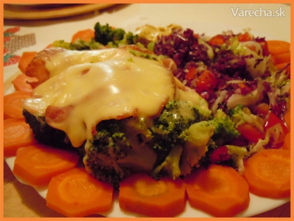 Brokolica so šunkou, syrom a s mrkvičkou recept