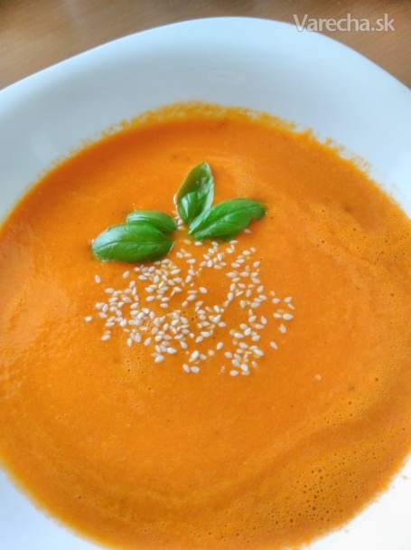 Krémová polievka z pečenej papriky recept
