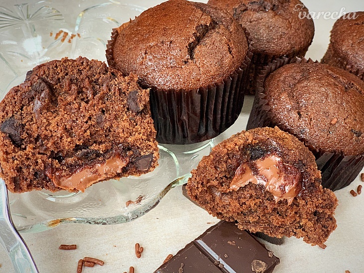 Plnené čokoládové muffiny recept