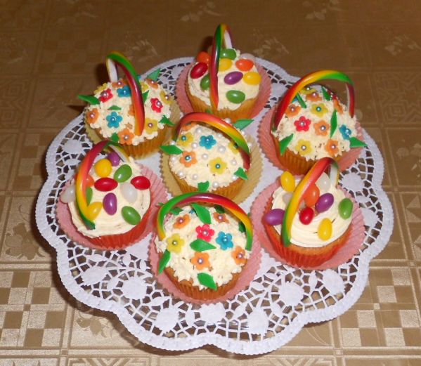 Farebné cupcakes košíčky