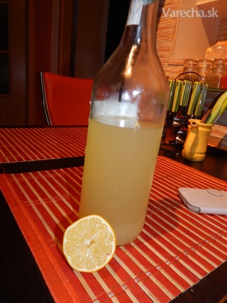 Domáci citrónový sirup recept