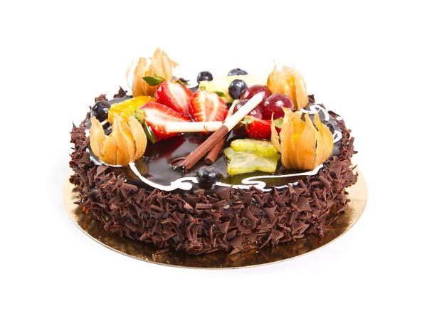 Čokoládová torta s ovocím