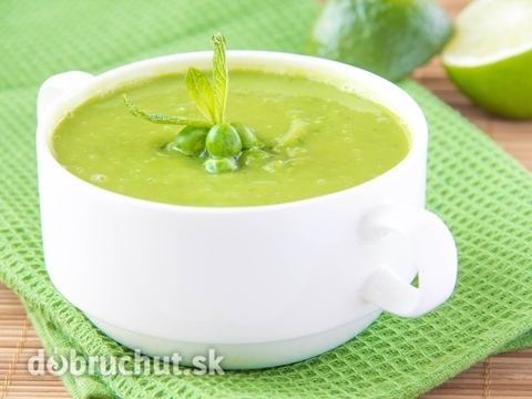 Zelená hrášková RAW polievka