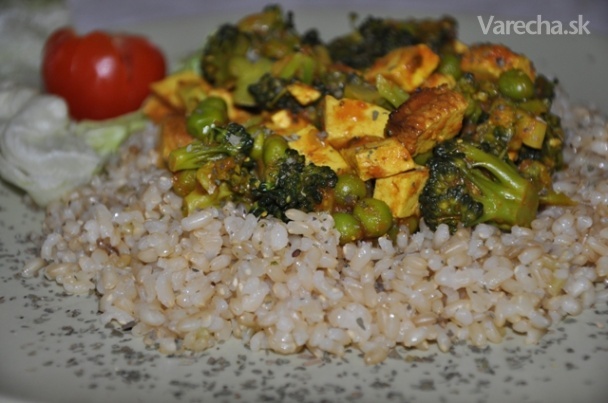 Brokolica a tofu s hráškom (fotorecept) recept
