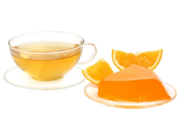 Horúca medová pomarančová limonáda
