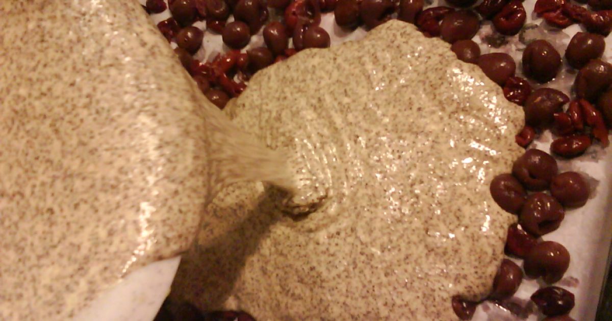 Makový koláč s karamelovou šľahačkou, fotogaléria 7 / 9.