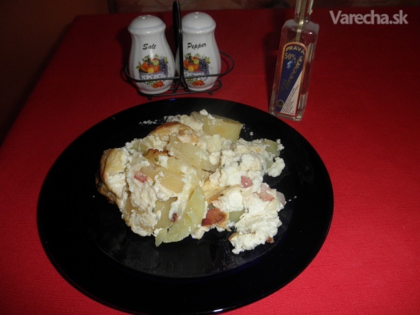 Trojtretinové zemiaky s bryndzou recept