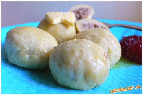 Plněné bramborové knedlíky