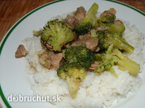 Mäso s brokolicou