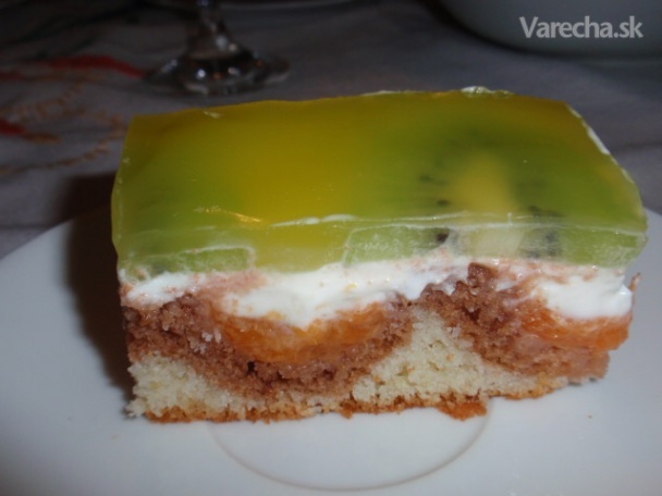 Zákuskový marhuľový koláčik s kivi recept