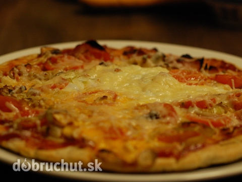 Fotorecept: Špaldová pizza z panvice