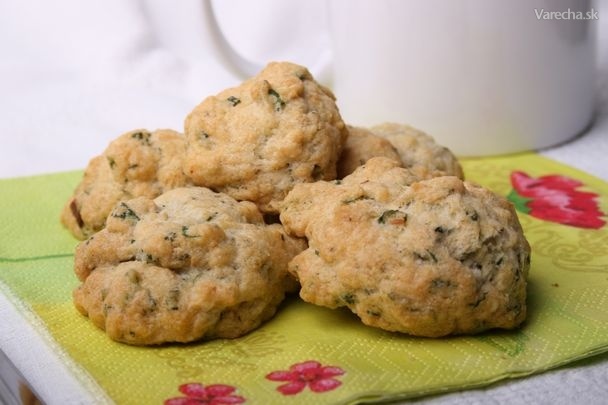 Cookies s bylinkami a cesnakom recept