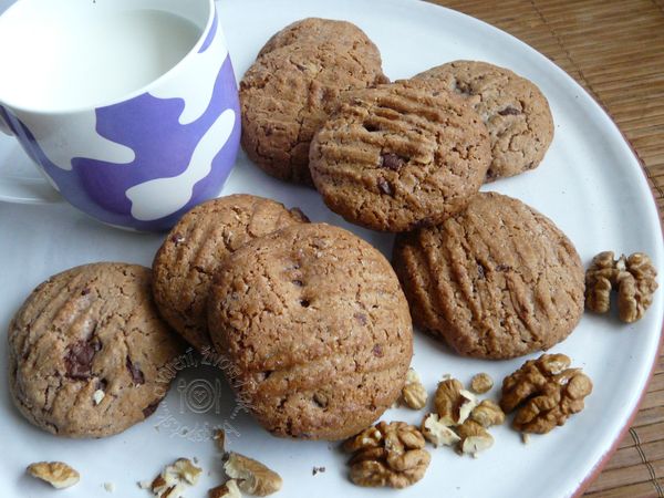 Fotorecept: Špaldové cookies s kúskami čokolády