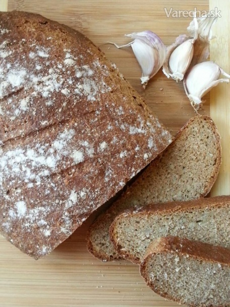 Domáci chlieb trošku zdravo (fotorecept) recept