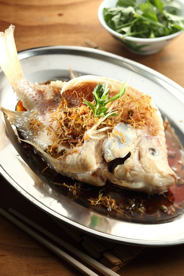 Dusená morská ryba na čínsky spôsob