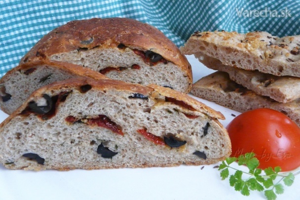 Chlieb so sušenými rajčinami a olivami (fotorecept) recept ...