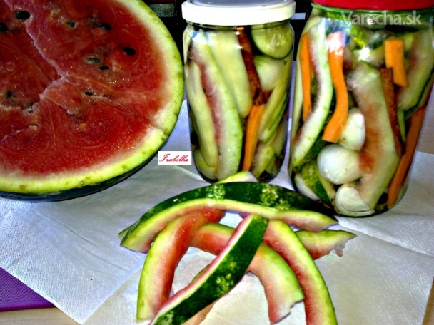Kôra z červeného melónu v sladkokyslom náleve (fotorecept) recept