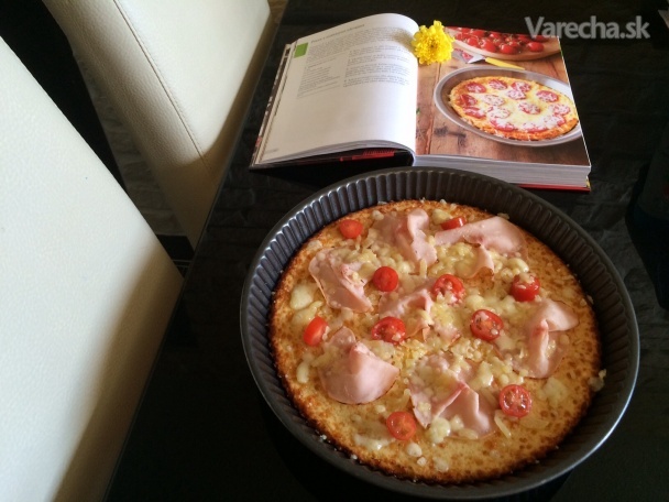 Pizza s mäkkými okrajmi podľa Nigelly Lawson recept