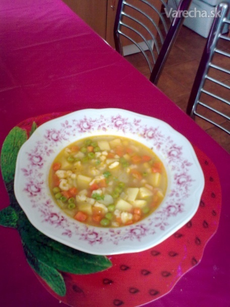 Hráškovo- zeleninová polievka recept