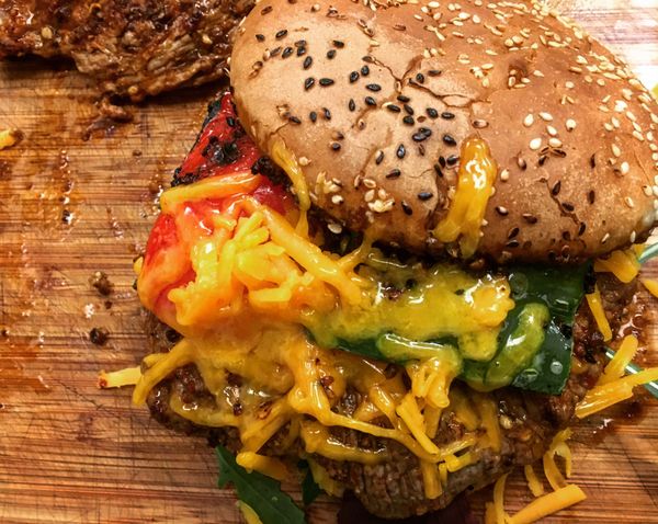 VIDEORECEPT: Pikantný mexický flank burger