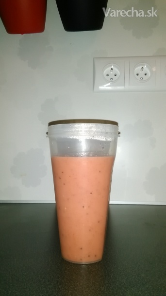 Kivi-jahoda pomarančové smoothie (fotorecept) recept