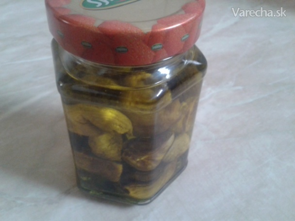 Sušené figy v panenskom olivovom oleji recept