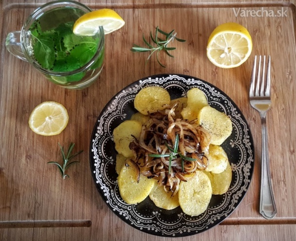 Opekané zemiaky s cibuľkou recept