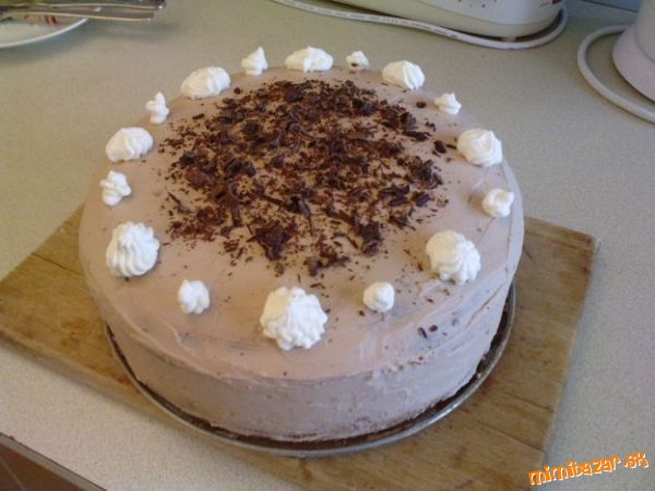 Torta s krémom z kinder čokolády moja prvá