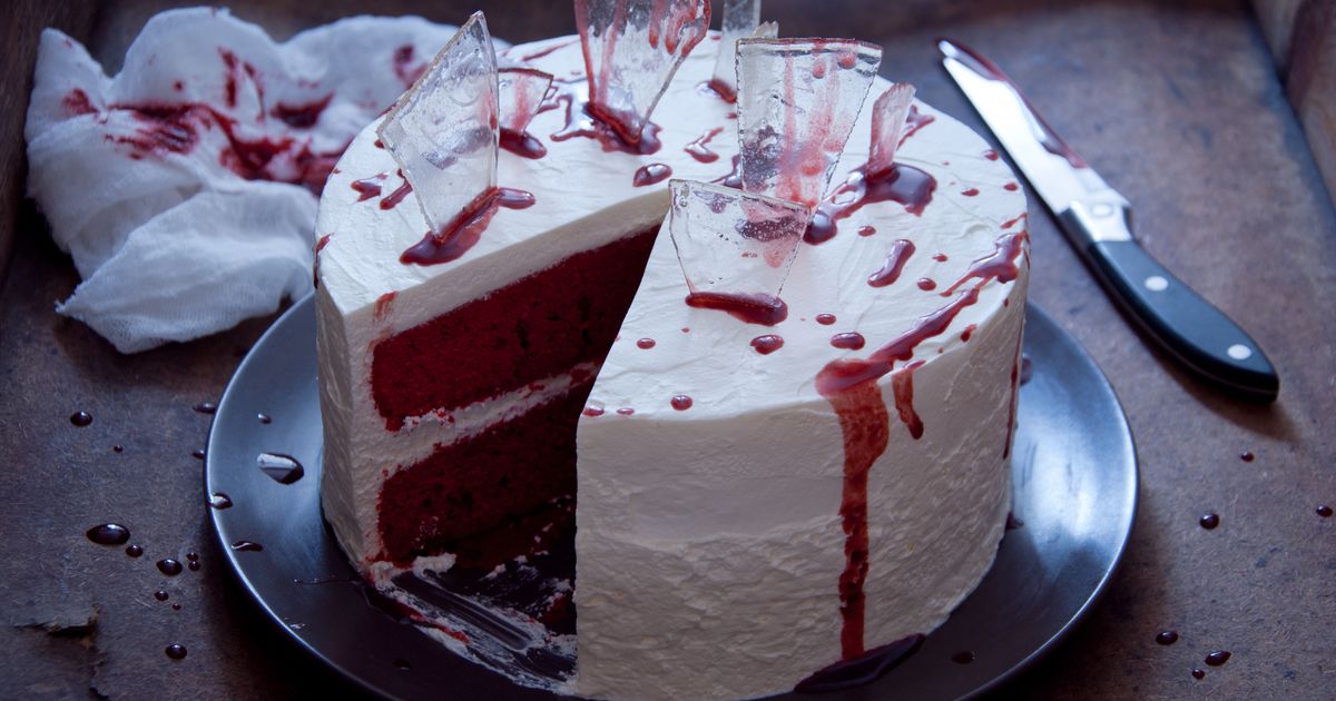Halloweenska torta Red Velvet recept 80min.