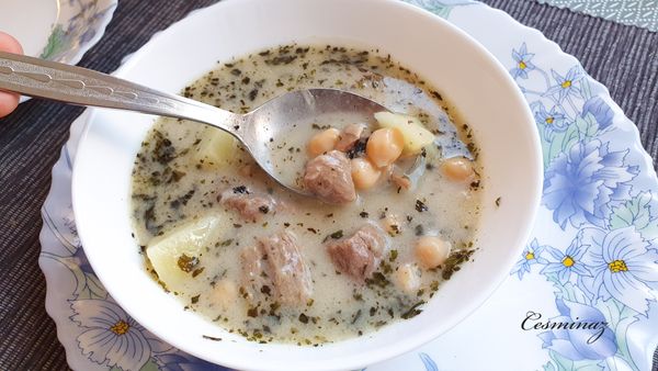 Hovädzia jogurtová polievka so zemiakmi a cícerom, VIDEORECEPT